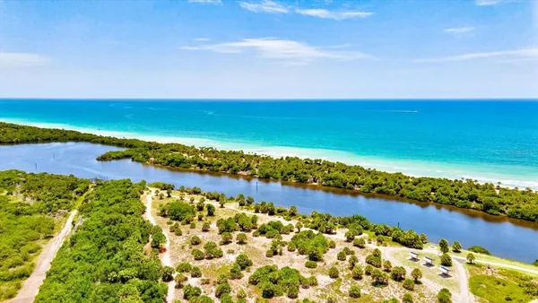 $459,000 | 3310 Siesta Drive, Venice, FL 34293