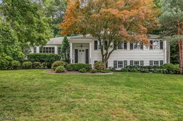 $6,200 | 62 Candlewood Drive, New Providence, NJ 07974
