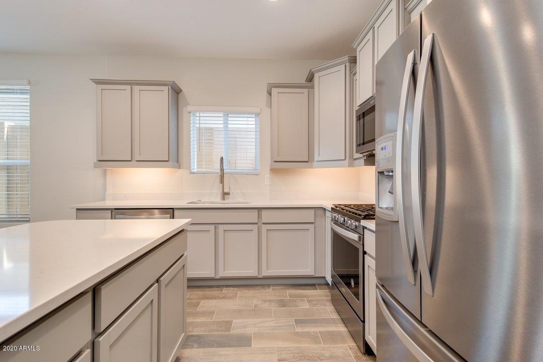 1946 West Plum Road Phoenix, AZ 85085 - Photo 6 of 47 17-Plum