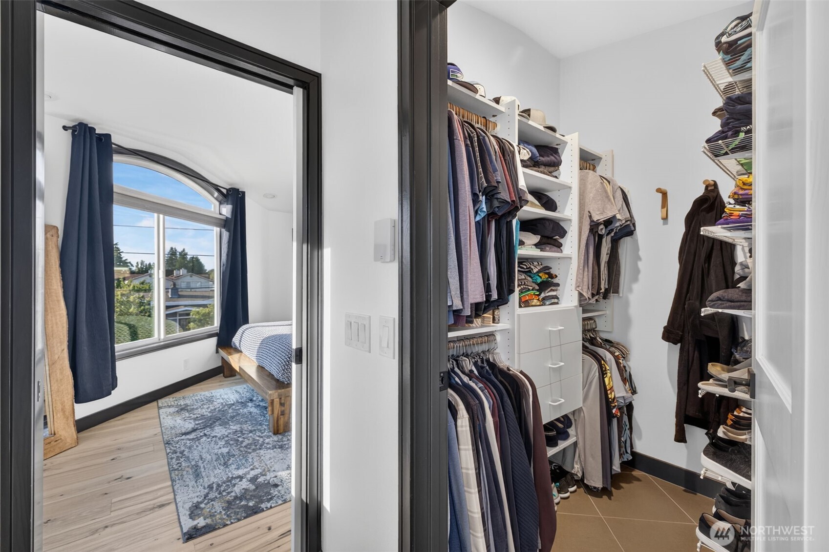 610 Daley Street, Unit E Edmonds, WA 98020 - Photo 21 of 29
