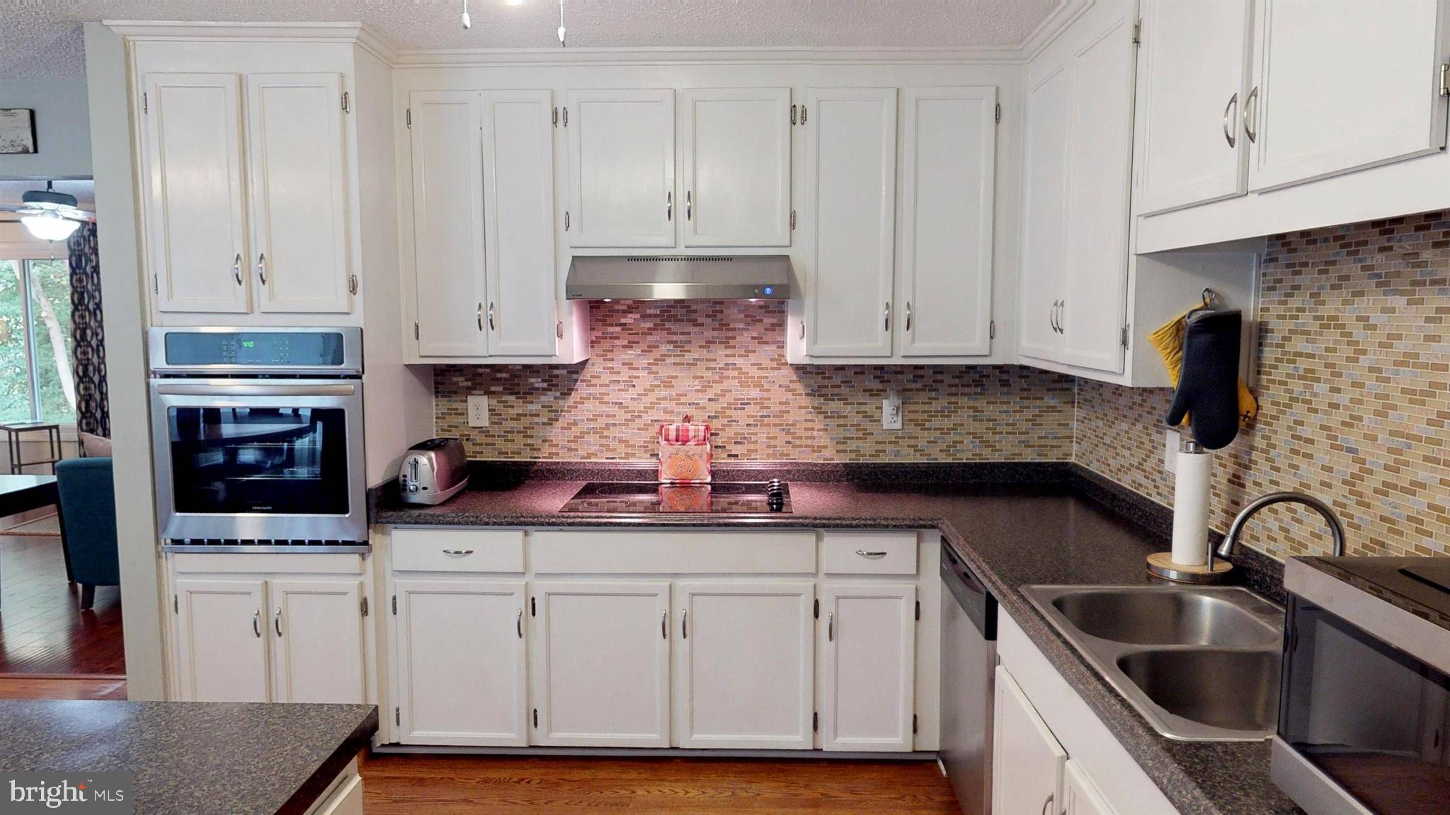 919 Swan Lane Ruther Glen, VA 22546 - Photo 12 of 30