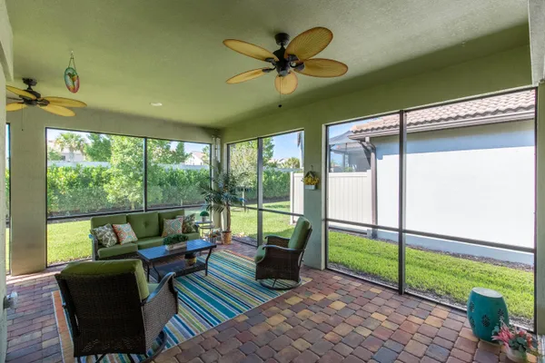 $3,900 | 8161 Hanoverian Drive, Lake Worth, FL 33467
