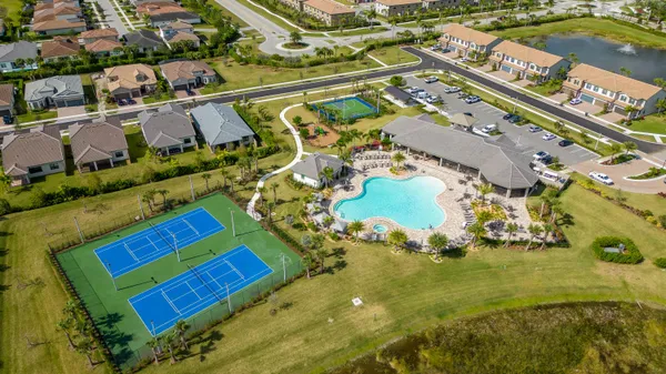 $3,900 | 8161 Hanoverian Drive, Lake Worth, FL 33467