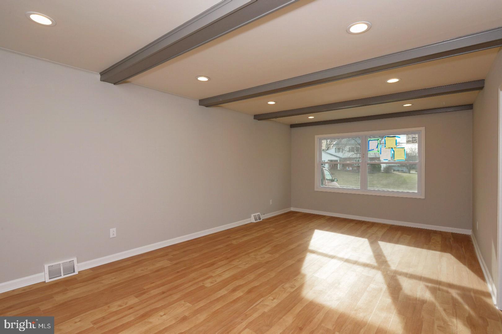 3252 Hayes Road Norristown, PA 19403 - Photo 12 of 30 Gallery Image 12