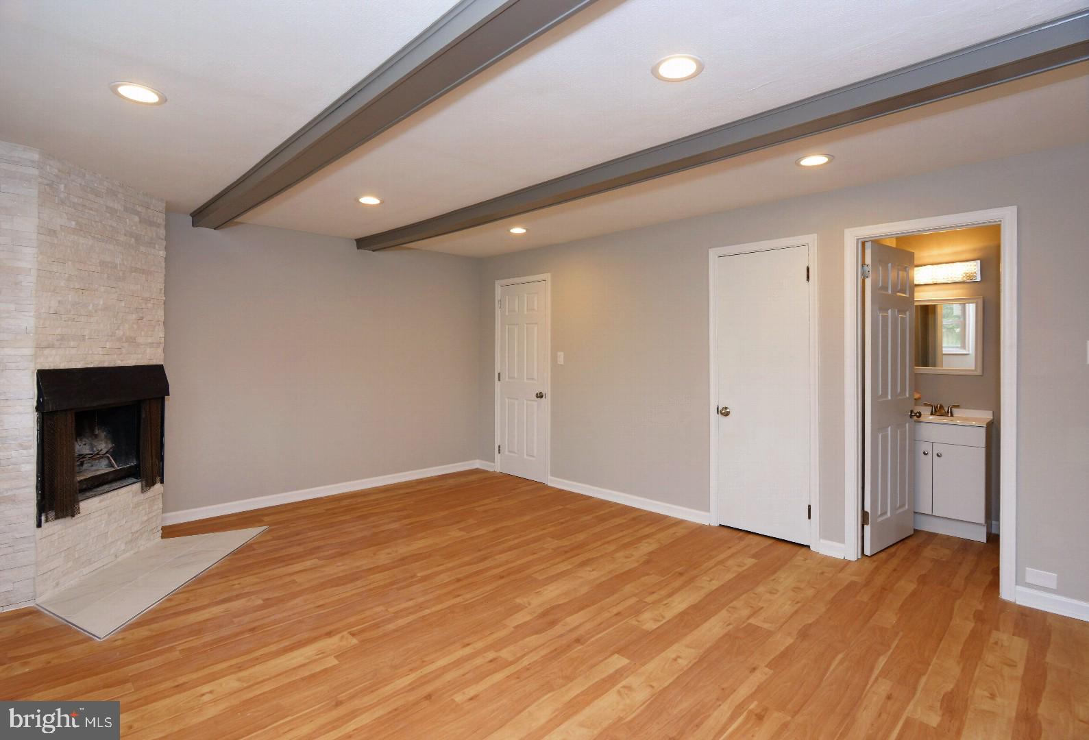 3252 Hayes Road Norristown, PA 19403 - Photo 17 of 30 Gallery Image 17