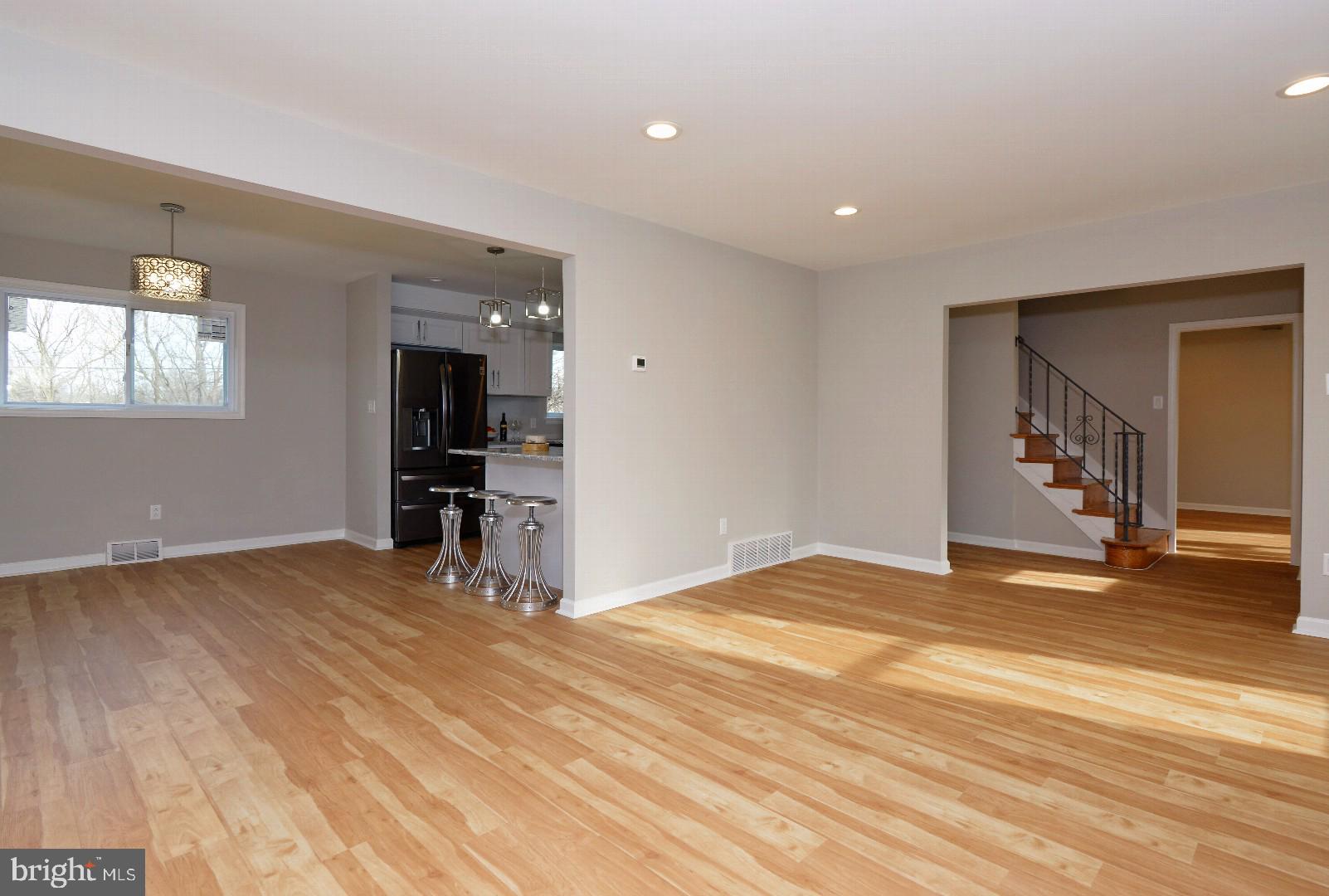 3252 Hayes Road Norristown, PA 19403 - Photo 6 of 30 Gallery Image 6