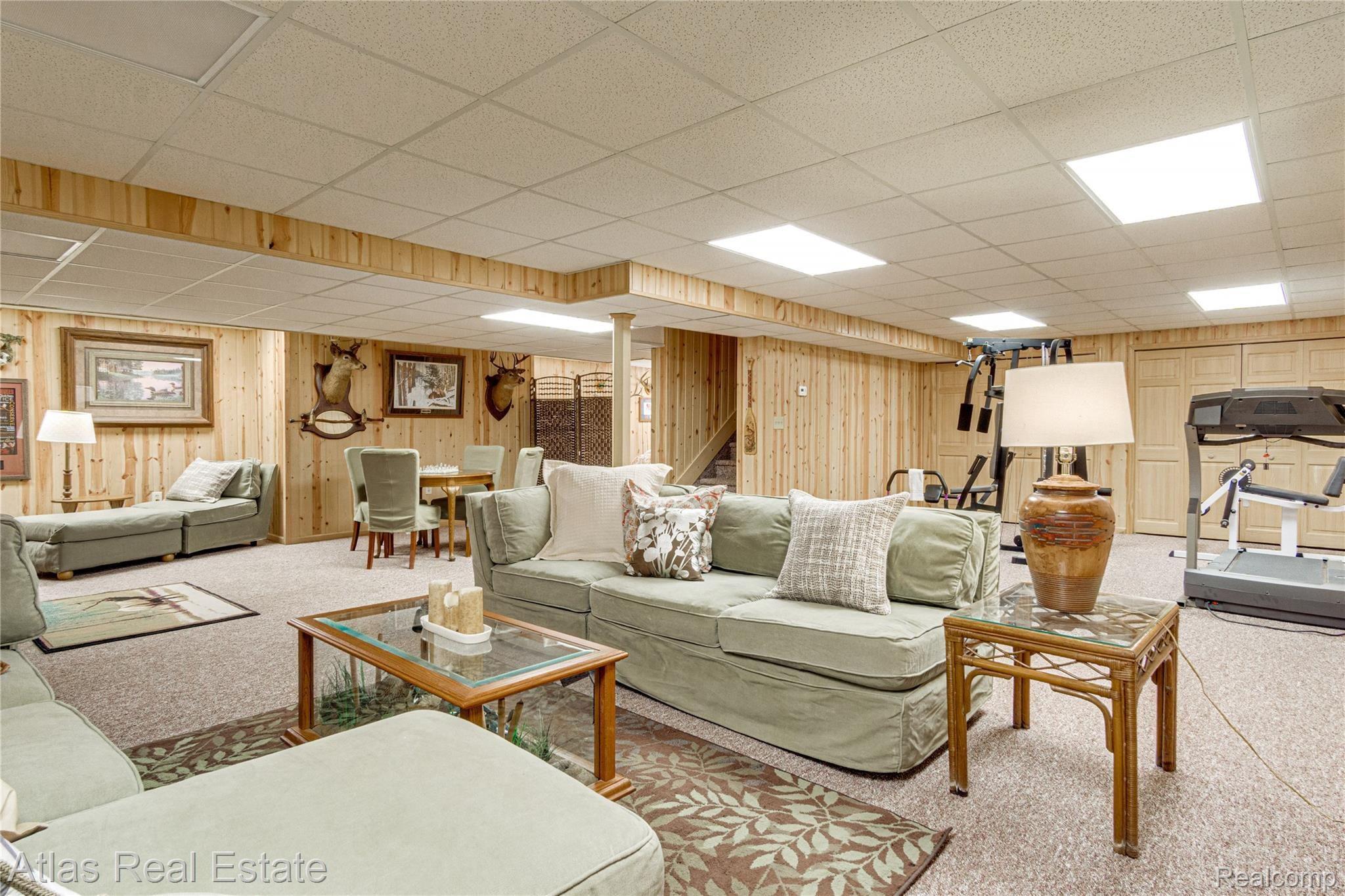 7217 Perry Road Grand Blanc, MI 48439 - Photo 80 of 84 Interiors (55 of 59).jpg