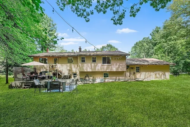 $699,000 | 6 Sierra Drive, Chelmsford, MA 01824