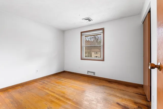 $739,000 | 6 Sierra Drive, Chelmsford, MA 01824