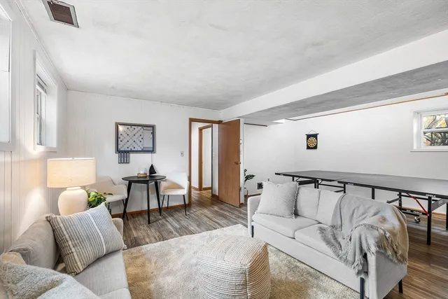 $739,000 | 6 Sierra Drive, Chelmsford, MA 01824