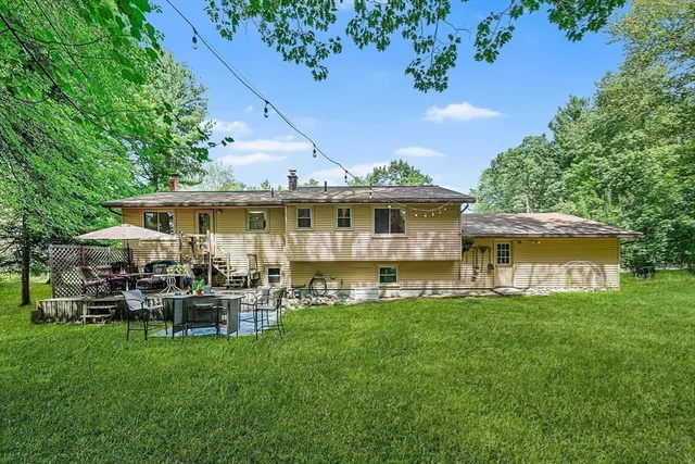 $739,000 | 6 Sierra Drive, Chelmsford, MA 01824