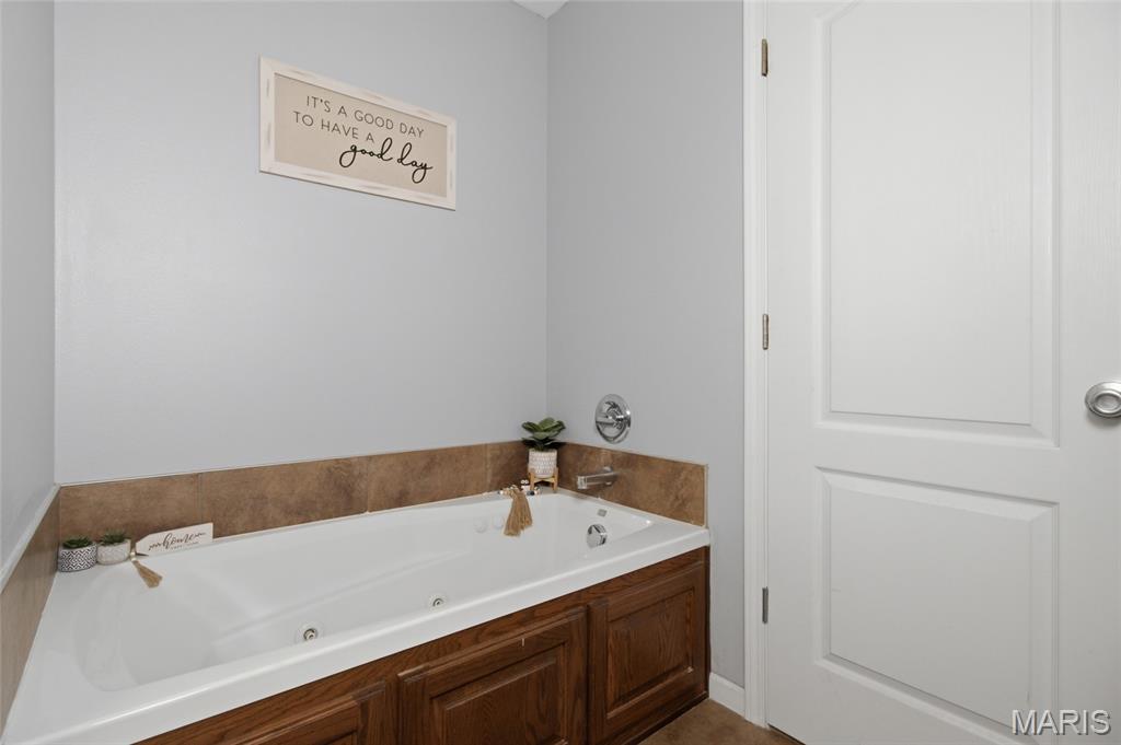 23023 Ruth Lane Waynesville, MO 65583 - Photo 17 of 42