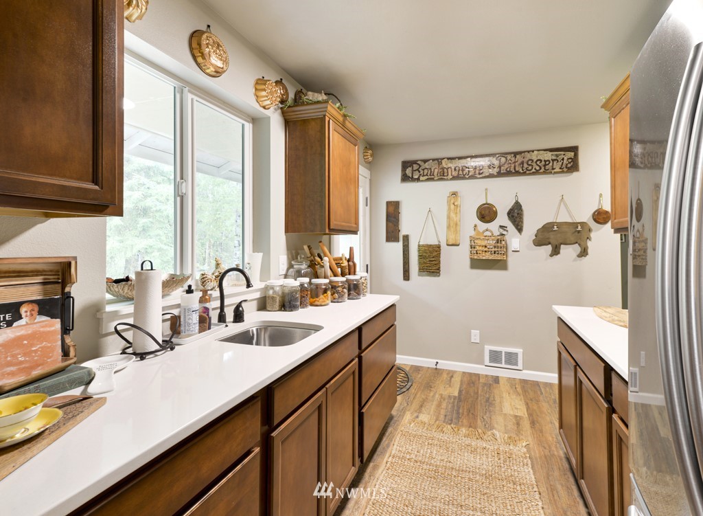 2653 East Hoquiam Road Hoquiam, WA 98550 - Photo 9 of 25 Gallery Image 9