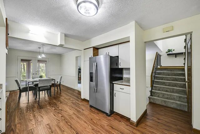 $370,000 | 1705 Archer Court, Plymouth, MN 55447