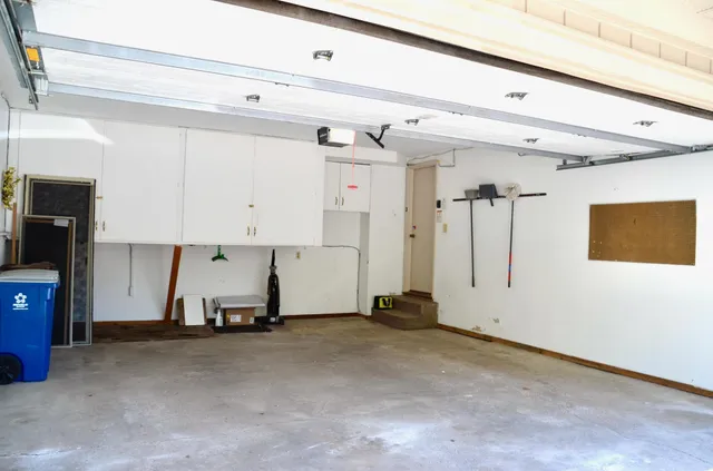 $370,000 | 1705 Archer Court, Plymouth, MN 55447