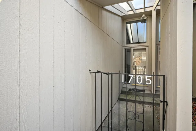 $370,000 | 1705 Archer Court, Plymouth, MN 55447