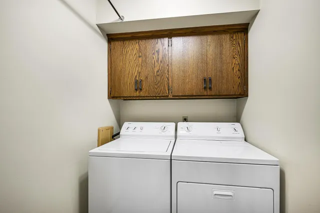 $370,000 | 1705 Archer Court, Plymouth, MN 55447