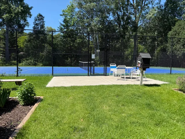 $370,000 | 1705 Archer Court, Plymouth, MN 55447