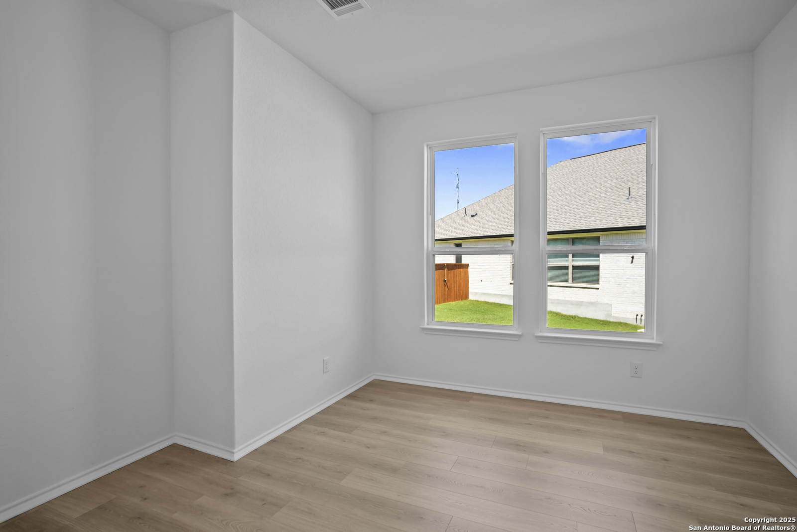 517 Foxtail Canyon Cibolo, TX 78108 - Photo 23 of 38 a view of an empty room with a window