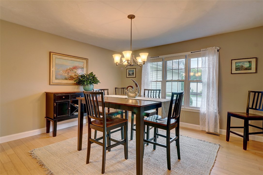 143 W Road Cumberland, RI 02864 - Photo 11 of 40