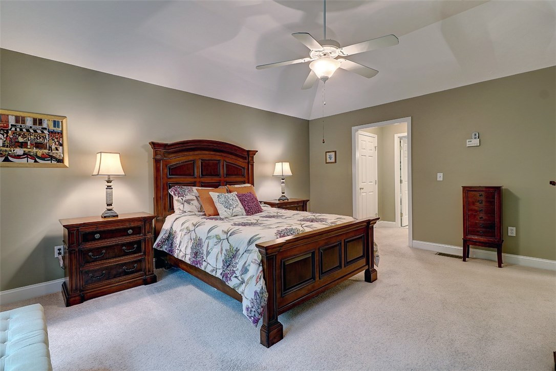 143 W Road Cumberland, RI 02864 - Photo 22 of 40