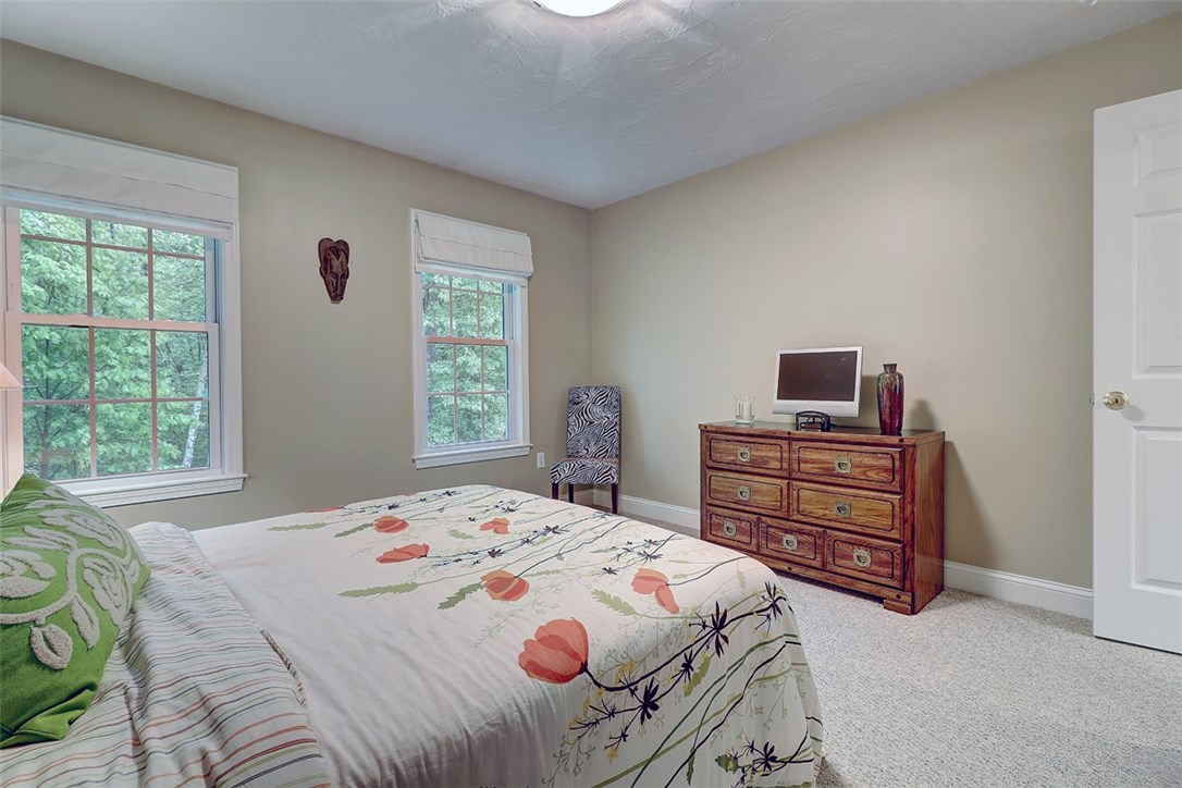 143 W Road Cumberland, RI 02864 - Photo 28 of 40