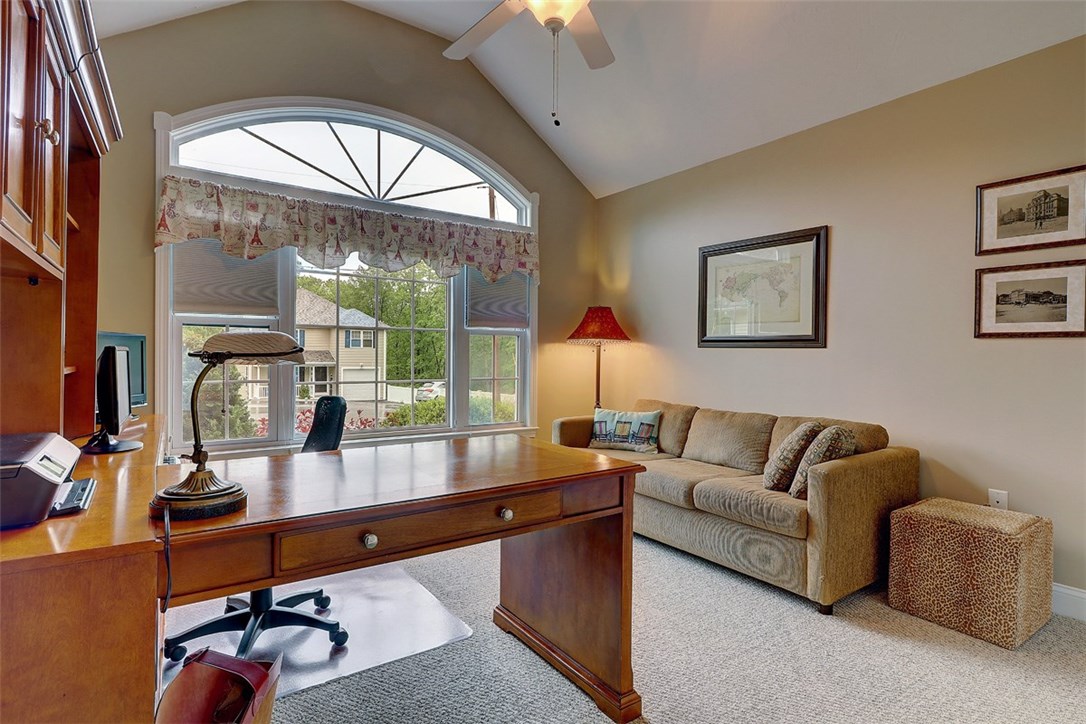 143 W Road Cumberland, RI 02864 - Photo 30 of 40