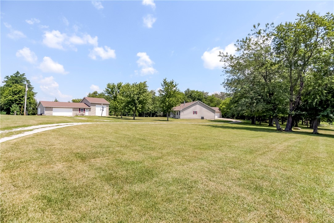 3849 Hill Road Clinton, IL 61727 - Photo 11 of 44
