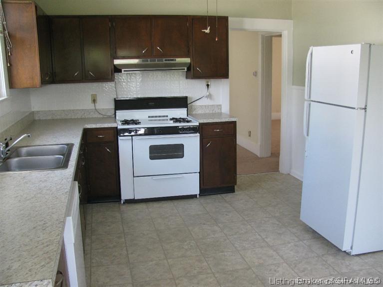 2127 Reno Avenue New Albany, IN 47150 - Photo 7 of 35 Gallery Image 7