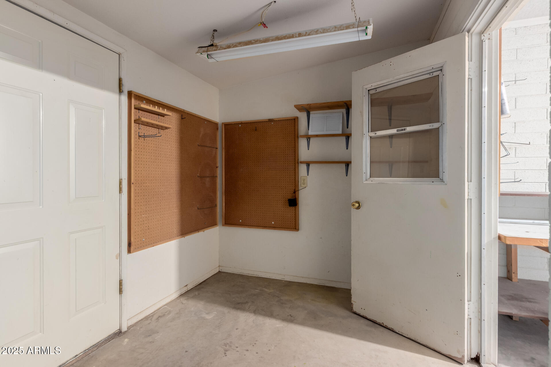 10512 West Ruth Avenue Peoria, AZ 85345 - Photo 24 of 33