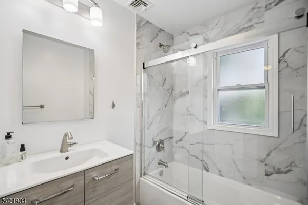 $6,000 | 195 Harrison Avenue, Montclair, NJ 07042