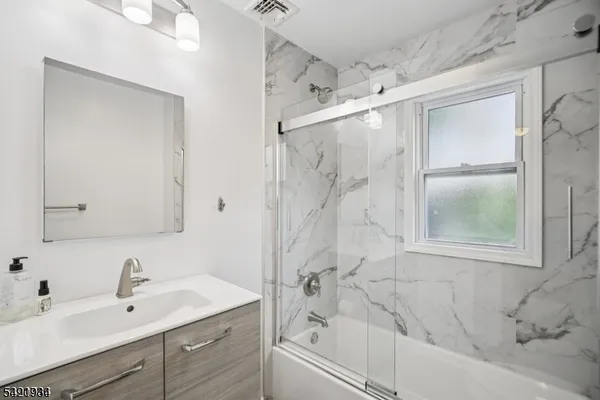 $6,000 | 195 Harrison Avenue, Montclair, NJ 07042