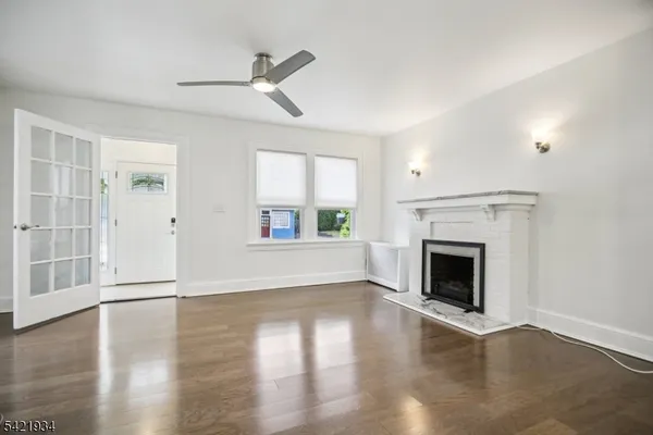 $6,000 | 195 Harrison Avenue, Montclair, NJ 07042