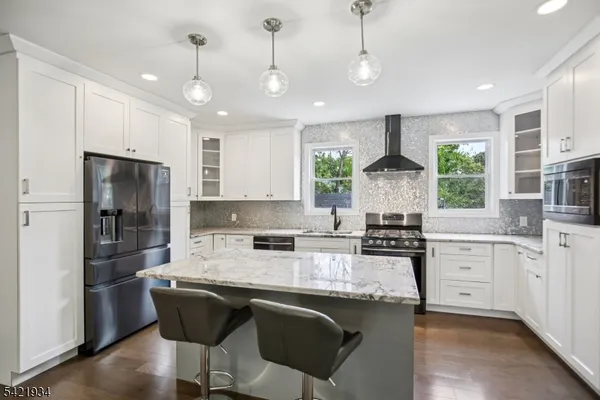 $6,000 | 195 Harrison Avenue, Montclair, NJ 07042