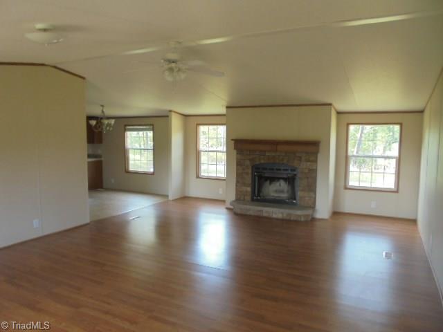 1082 Jack Pointer Road Semora, NC 27343 - Photo 3 of 16 Gallery Image 3