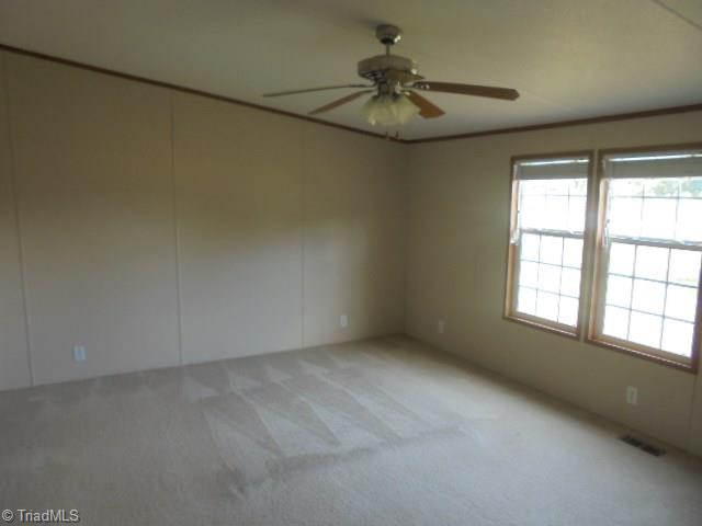 1082 Jack Pointer Road Semora, NC 27343 - Photo 10 of 16 Gallery Image 10