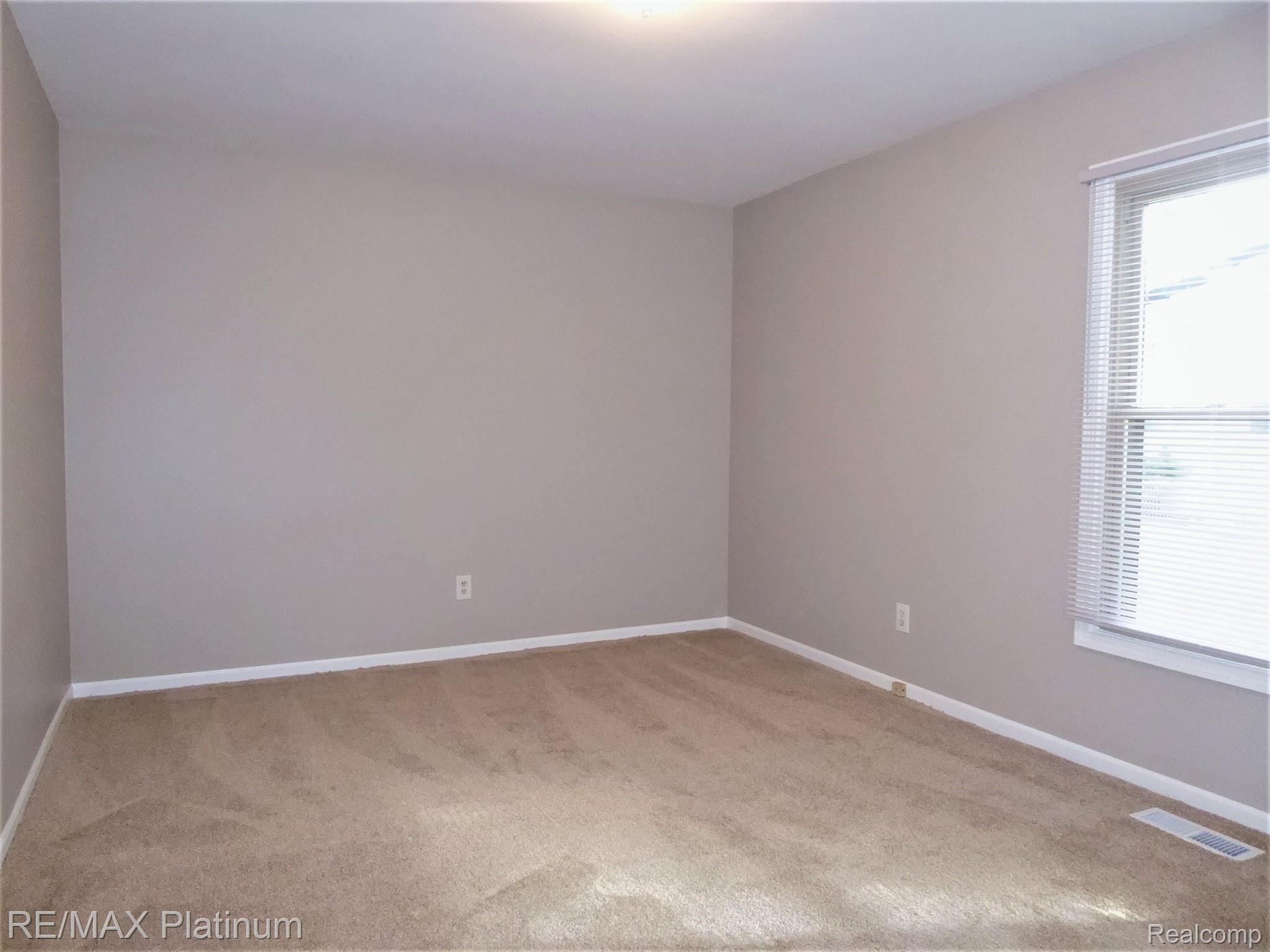 18678 Gill Road Livonia, MI 48152 - Photo 9 of 15 Master Bedroom