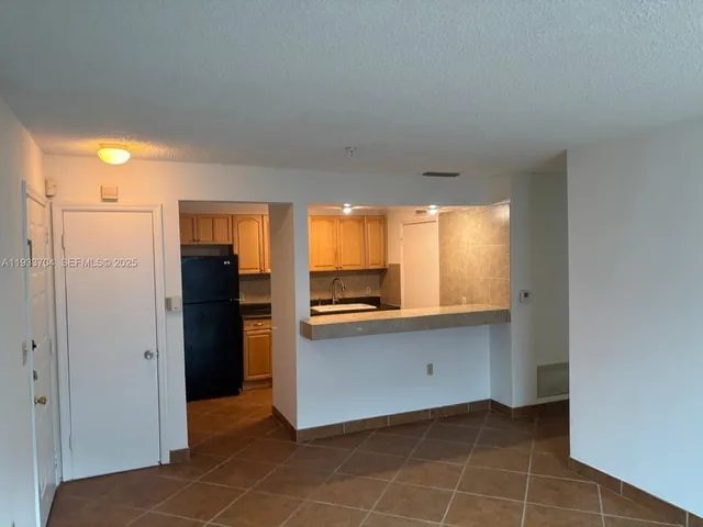 $1,950 | 2319 North Congress Avenue, Unit 14, Boynton Beach, FL 33426