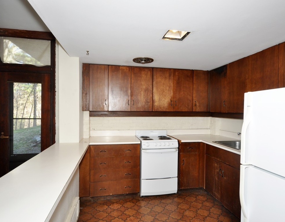 349 Nashawtuc Road Concord, MA 01742 - Photo 15 of 24 Gallery Image 15