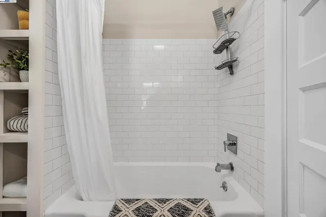 $1,090,000 | 2230 Sacramento Street, Berkeley, CA 94702