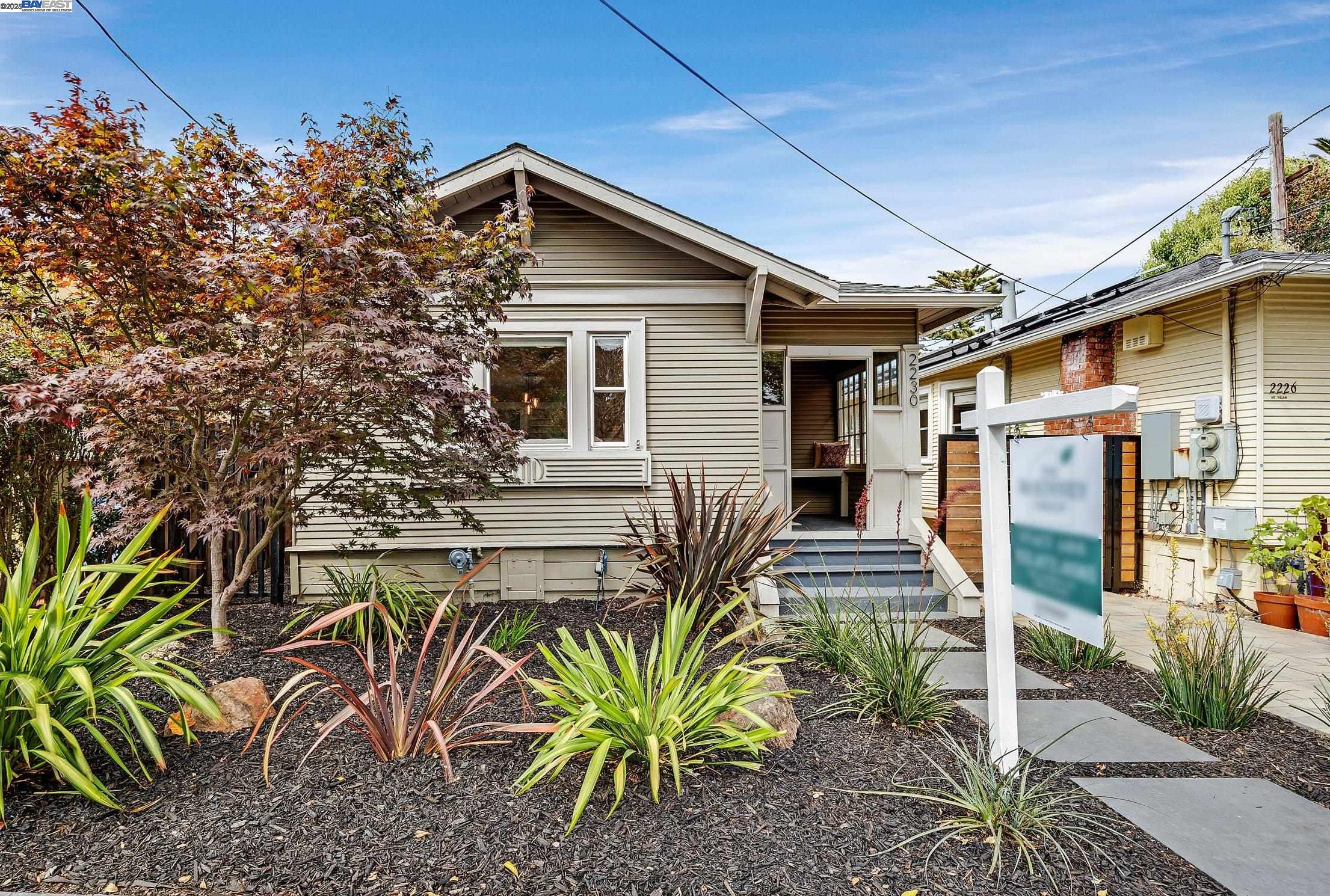 2230 Sacramento Street Berkeley, CA 94702 - Photo 2 of 31