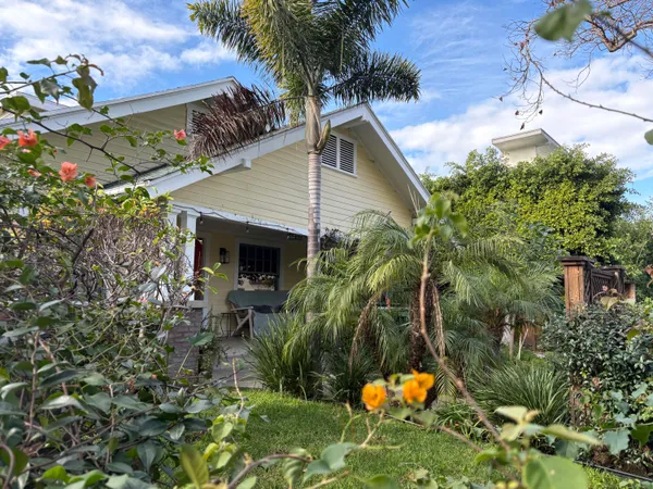 $4,500 | 839 North Orange Drive, Los Angeles, CA 90038