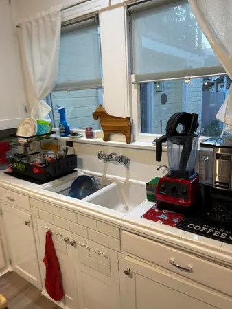 $4,500 | 839 North Orange Drive, Los Angeles, CA 90038