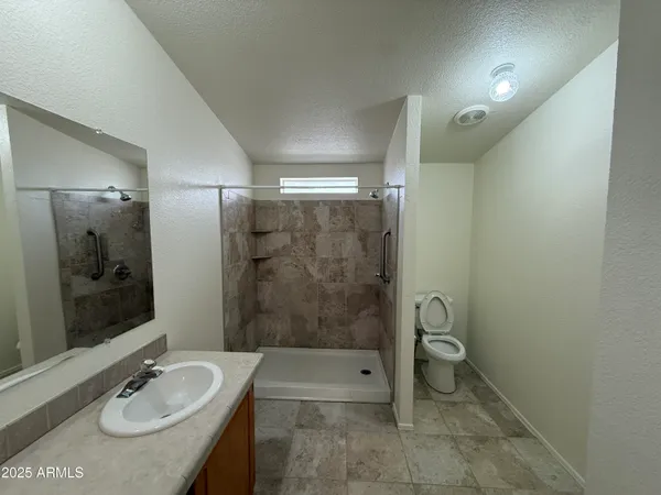 $90,000 | 13606 North 21st Place, Unit 19, Phoenix, AZ 85022
