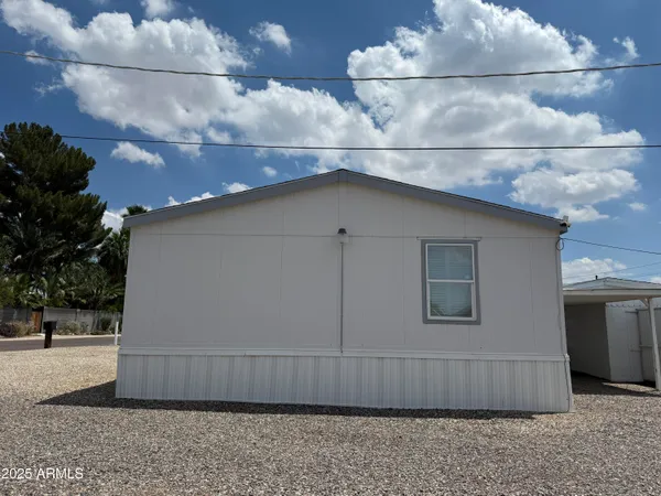 $90,000 | 13606 North 21st Place, Unit 19, Phoenix, AZ 85022
