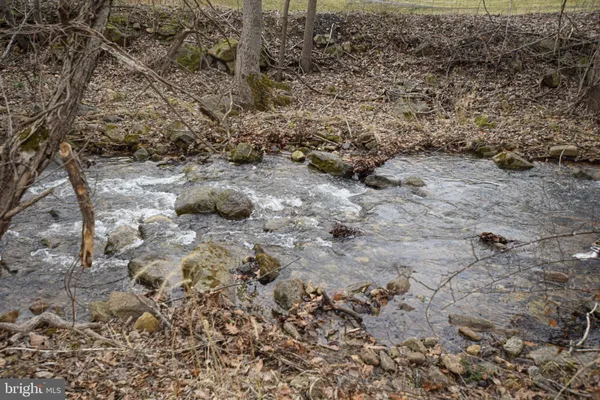 $299,900 | 11088 Petersburg Pike, Upper Tract, WV 26866