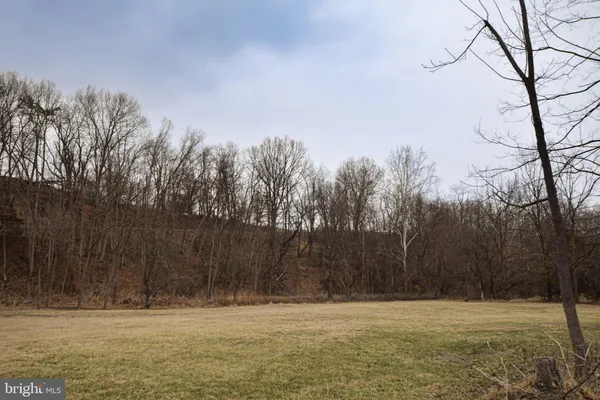 $299,900 | 11088 Petersburg Pike, Upper Tract, WV 26866