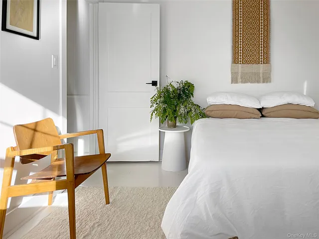 $3,175,000 | 13 Tarkettle Road, Shelter Island, NY 11964