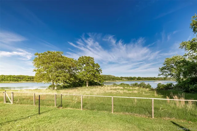 $3,175,000 | 13 Tarkettle Road, Shelter Island, NY 11964