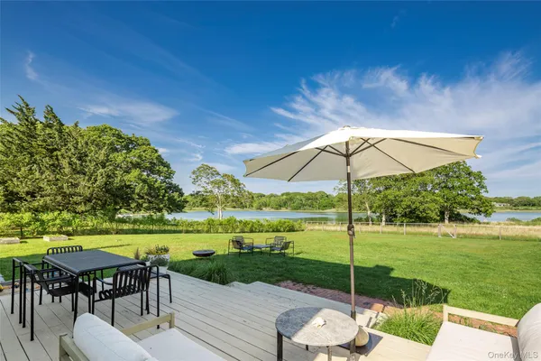 $2,999,000 | 13 Tarkettle Road, Shelter Island, NY 11964
